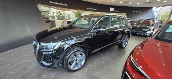 AUDI Q7 3.0 55 TFSI MHEV S-LINE QUATTRO TIPTRONIC